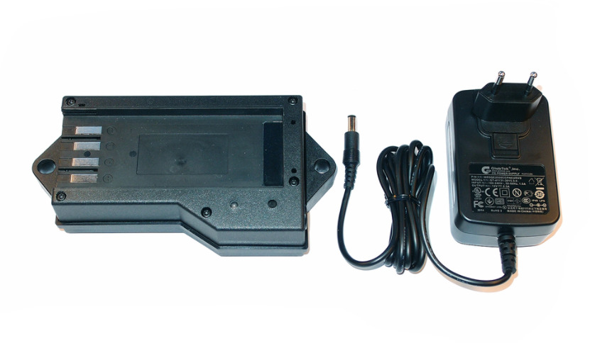 Original charger NBB Hiab radiodrive 9847677 - Elektrisk system for Lastebilkran: bilde 1 Original charger NBB Hiab radiodrive 9847677 - Elektrisk system for Lastebilkran: bilde 1