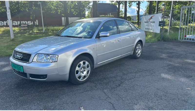 Audi 2.4 Benzine V6 - Personenbil: bilde 1 Audi 2.4 Benzine V6 - Personenbil: bilde 1