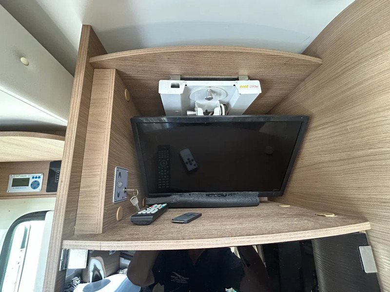 Halvintegrert bobil Elnagh T-LOFT 591 591 T-Loft 130 Multijet 4 mpersoons: bilde 18