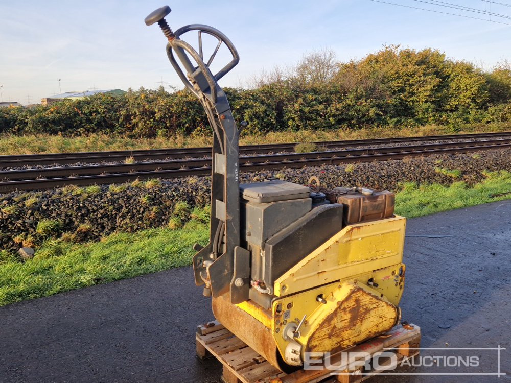 Bomag Walk Behind Double Drum Vibrating Roller - Asfaltteknikk: bilde 1 Bomag Walk Behind Double Drum Vibrating Roller - Asfaltteknikk: bilde 1
