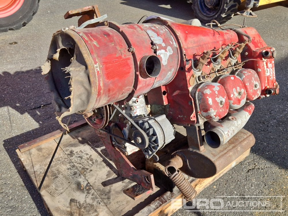 Deutz 3 Cylinder Diesel Engine - Motor: bilde 3 Deutz 3 Cylinder Diesel Engine - Motor: bilde 3