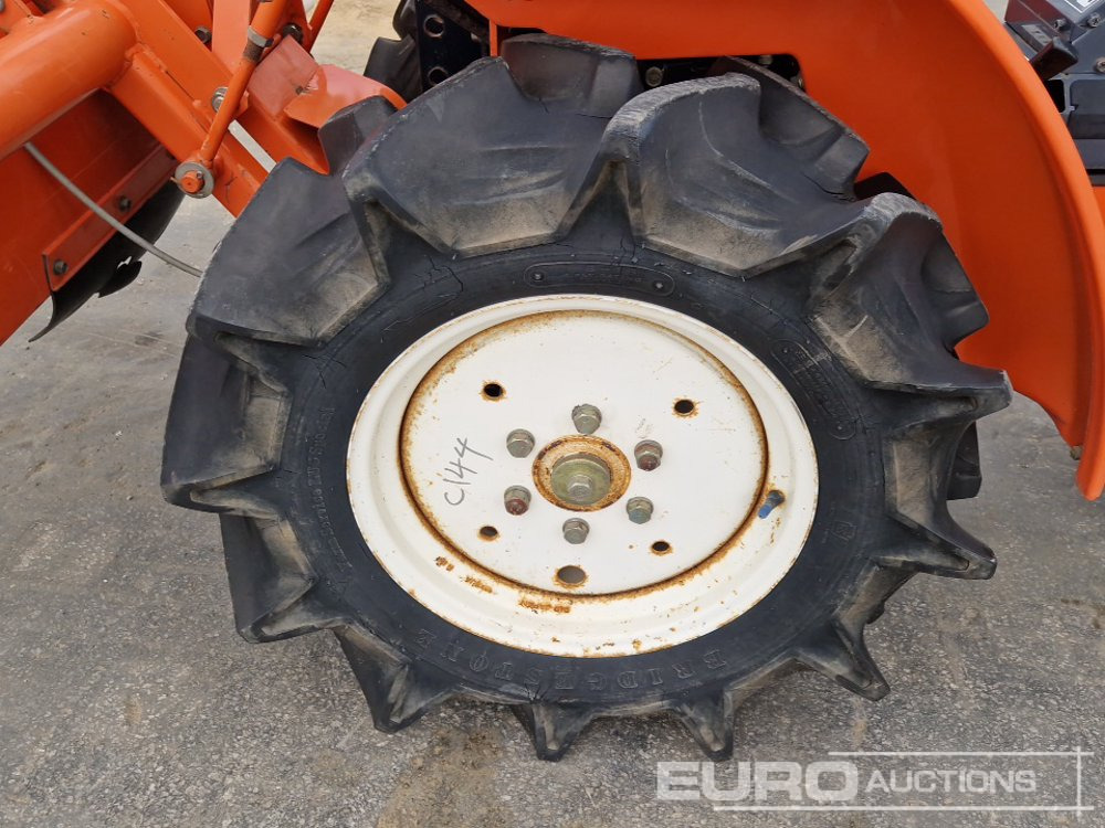 Minitraktor Hinomoto C144: bilde 11