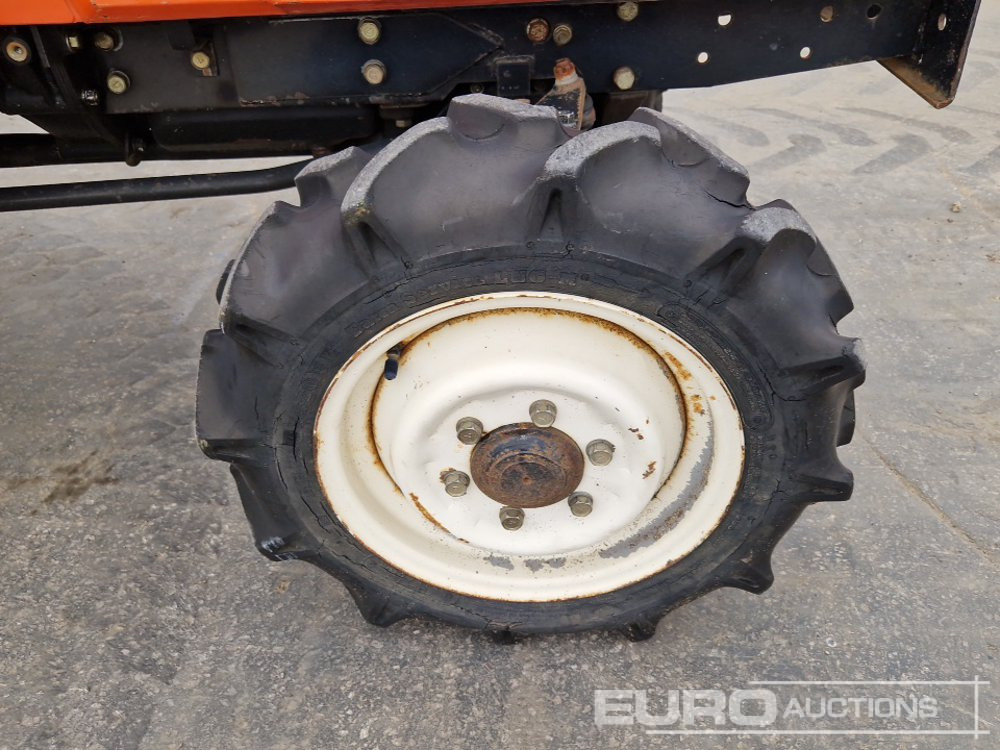 Minitraktor Hinomoto C144: bilde 8