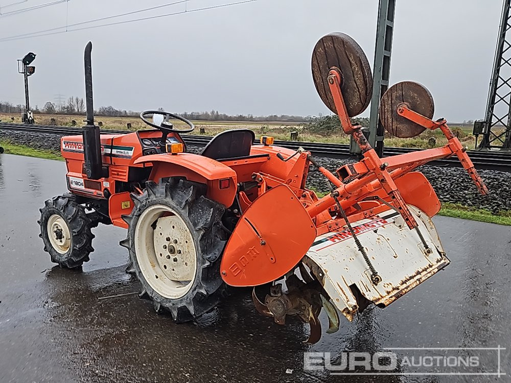 Hinomoto E1804 - Minitraktor: bilde 2 Hinomoto E1804 - Minitraktor: bilde 2
