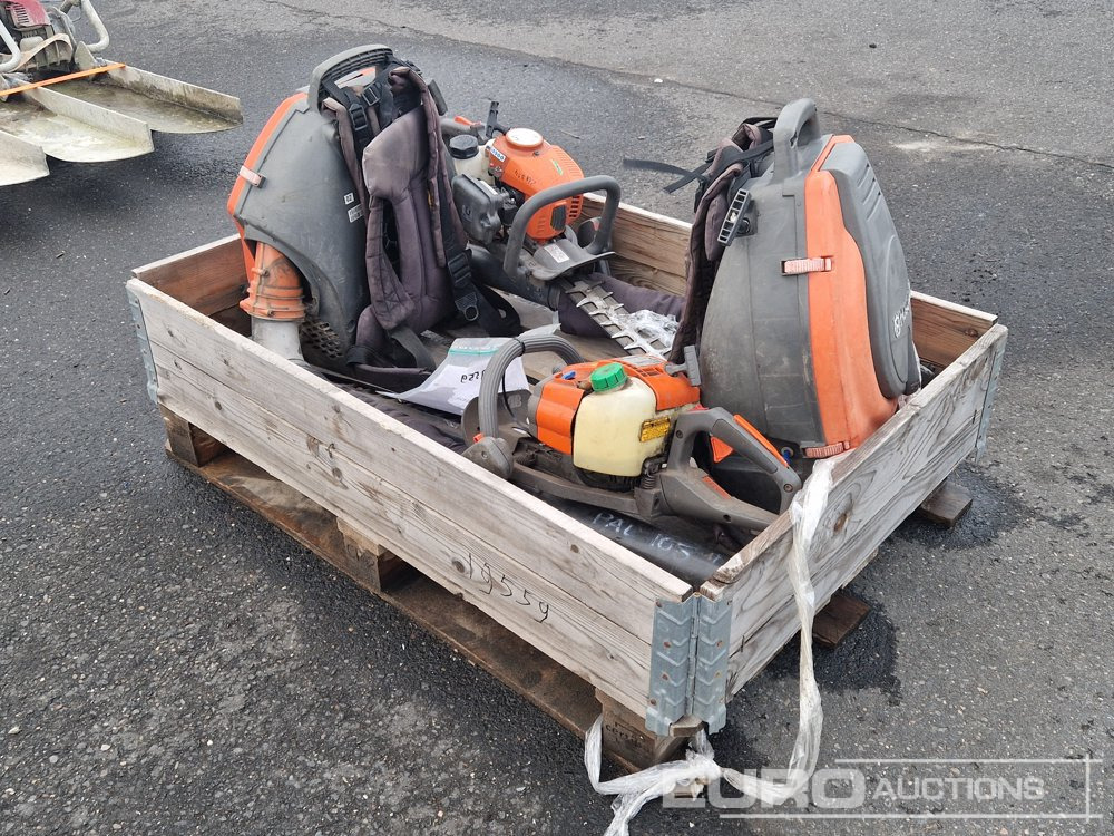 Husqvarna Leaf Blower (2 of) + Hedge Trimmer - Anleggsmaskiner: bilde 3 Husqvarna Leaf Blower (2 of) + Hedge Trimmer - Anleggsmaskiner: bilde 3