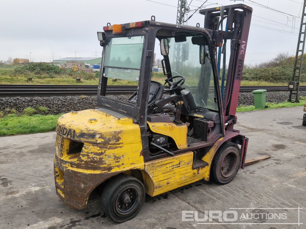Hyundai Diesel Forklift, 2 Stage Mast, Forks - Dieseltruck: bilde 4 Hyundai Diesel Forklift, 2 Stage Mast, Forks - Dieseltruck: bilde 4