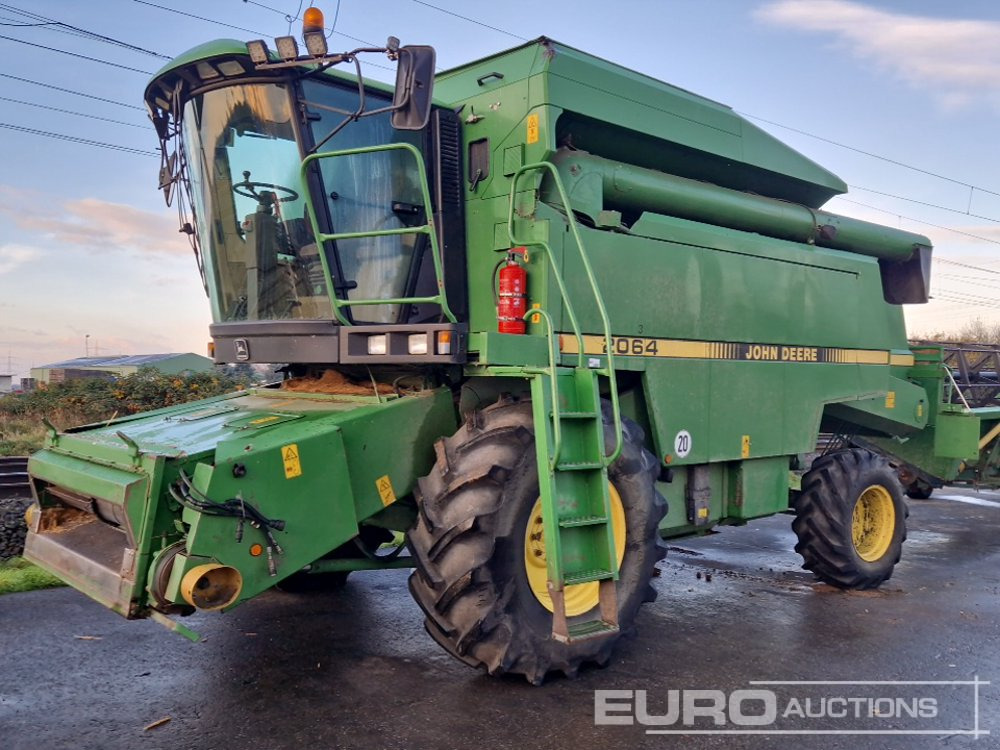 John Deere 2064 - Skurtresker: bilde 2 John Deere 2064 - Skurtresker: bilde 2