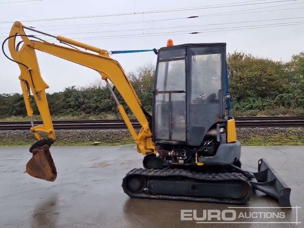 Komatsu PC35 MR-3 - Minigraver: bilde 2 Komatsu PC35 MR-3 - Minigraver: bilde 2