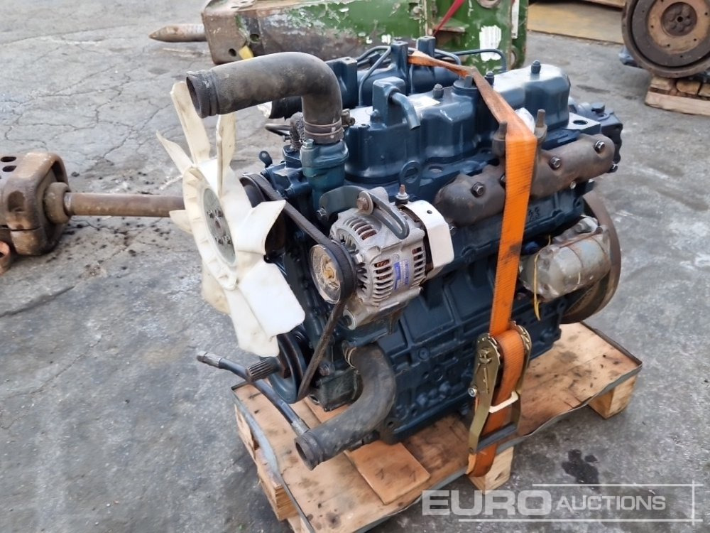 Kubota 4 Cylinder Diesel Engine - Motor: bilde 3 Kubota 4 Cylinder Diesel Engine - Motor: bilde 3