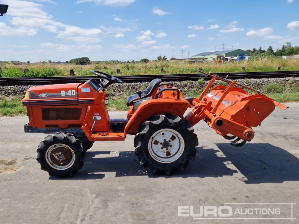 Kubota B40 - Minitraktor: bilde 2 Kubota B40 - Minitraktor: bilde 2