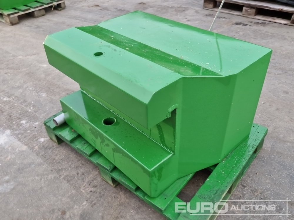 Unused 2025 John Deere 600kg Front Weights to suit John Deere Tractors, Metal Case with Towing Eye (Green) - Landbruksteknikk: bilde 3 Unused 2025 John Deere 600kg Front Weights to suit John Deere Tractors, Metal Case with Towing Eye (Green) - Landbruksteknikk: bilde 3