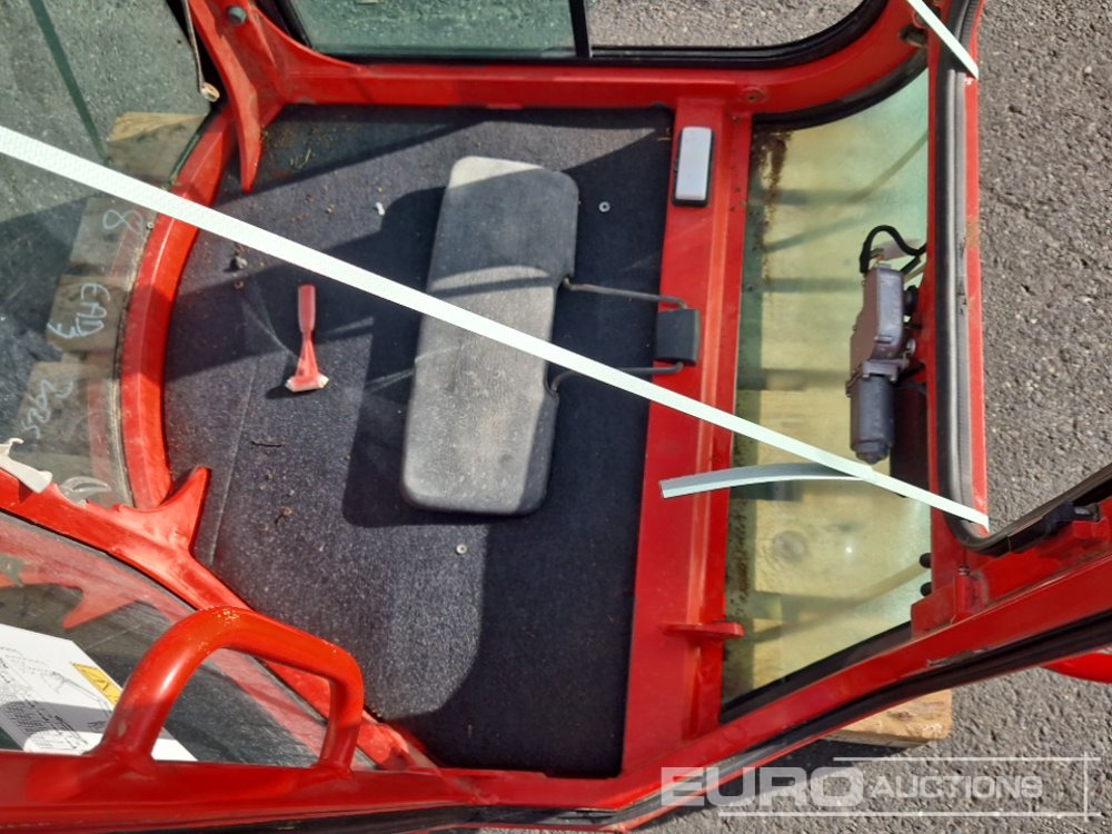 Cabin to suit Yanmar VIO20-4 - Reservedeler for Gravemaskin: bilde 5 Cabin to suit Yanmar VIO20-4 - Reservedeler for Gravemaskin: bilde 5