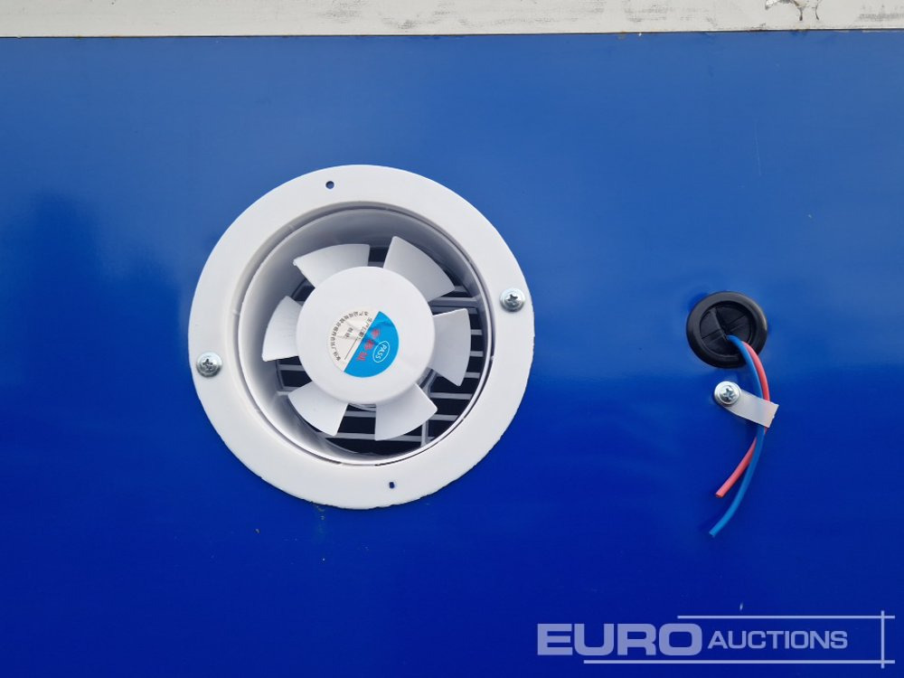 Shower + Toilet Combi Container - Frakt container: bilde 4 Shower + Toilet Combi Container - Frakt container: bilde 4