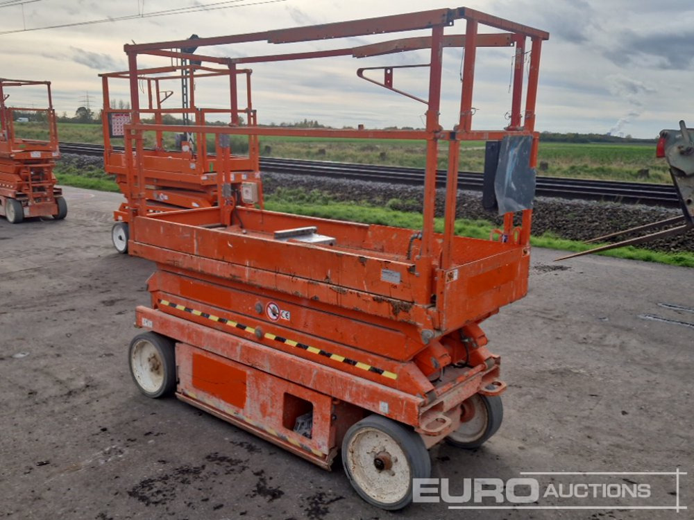 SkyJack Electric Scissor Lift - Lift: bilde 3 SkyJack Electric Scissor Lift - Lift: bilde 3