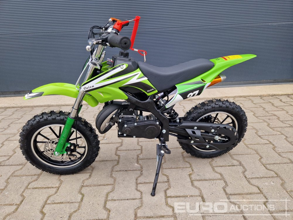 Unused DIRTBIKE 50R-D705 49CC Kids Petrol Motorbike, Automatic - Motorsykkel: bilde 3 Unused DIRTBIKE 50R-D705 49CC Kids Petrol Motorbike, Automatic - Motorsykkel: bilde 3