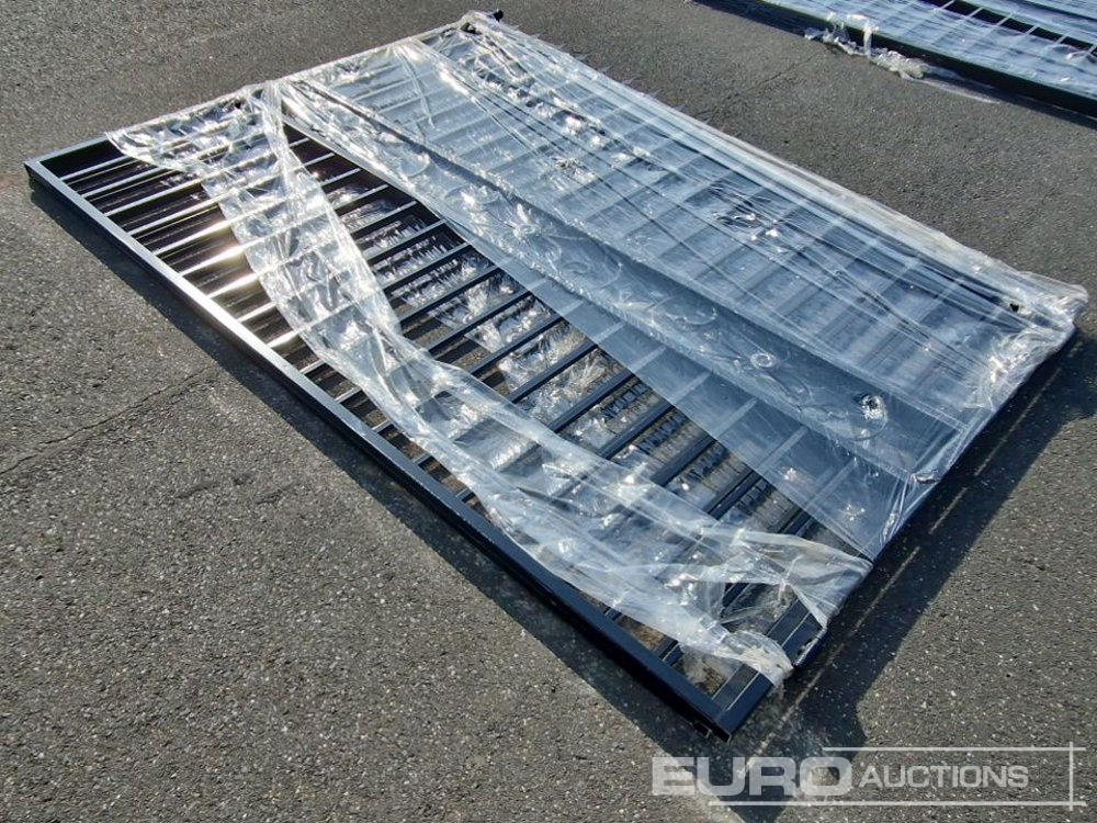 Unused Steel Gates - Anleggsmaskiner: bilde 5 Unused Steel Gates - Anleggsmaskiner: bilde 5