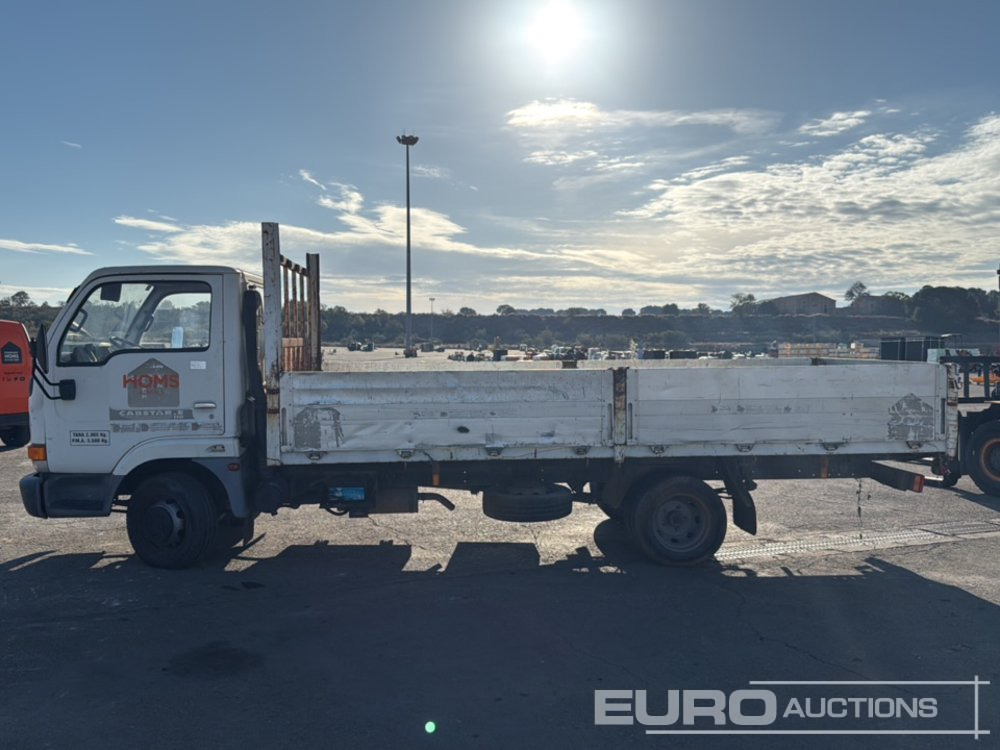 1999 Nissan Cabstar - Planbil: bilde 2 1999 Nissan Cabstar - Planbil: bilde 2