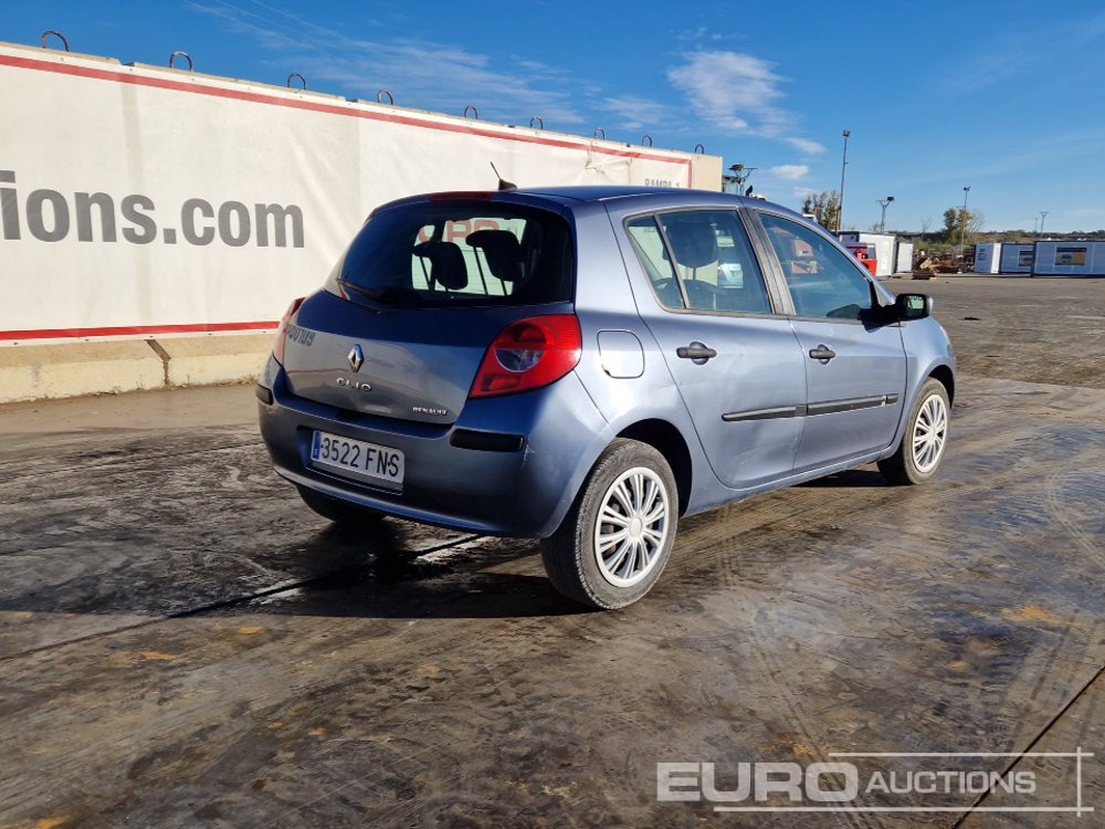 2007 Renault Clio - Personenbil: bilde 5 2007 Renault Clio - Personenbil: bilde 5