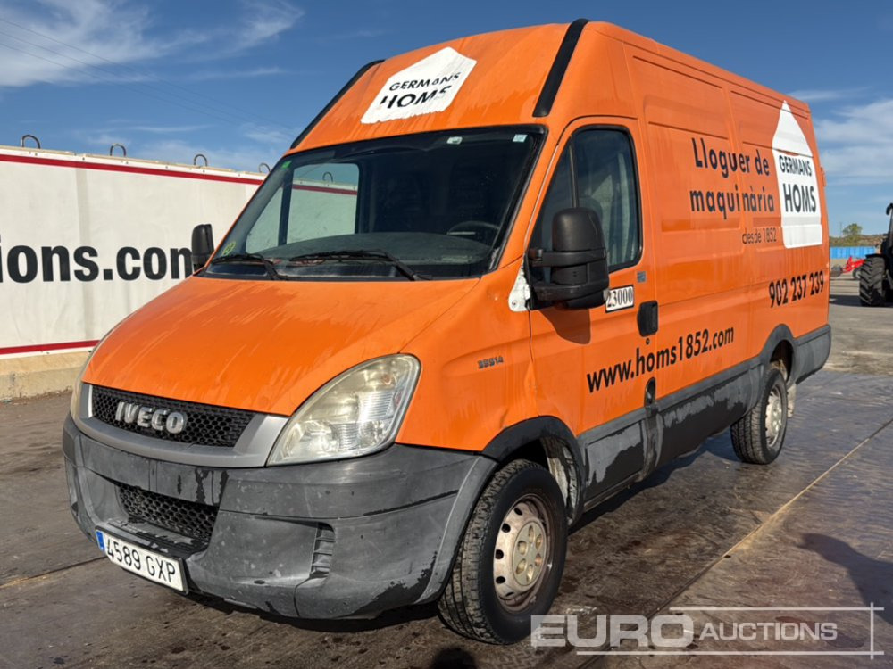 2010 Iveco Daily 35 S14 - Kassebil: bilde 1 2010 Iveco Daily 35 S14 - Kassebil: bilde 1