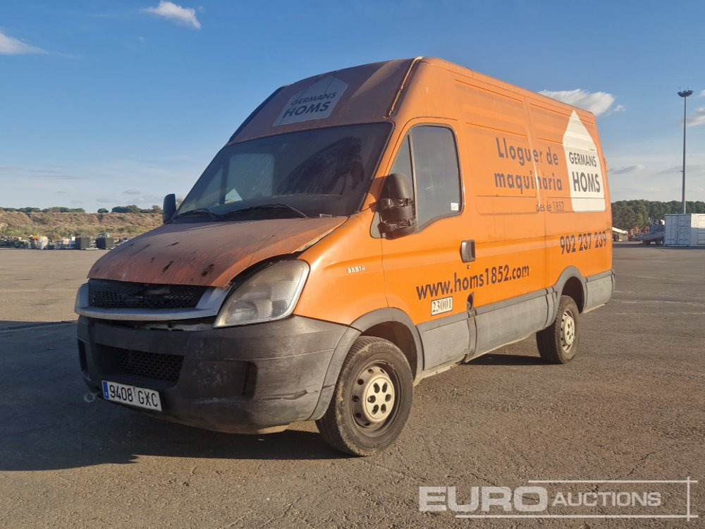 2010 Iveco Daily 35 S14 - Kassebil: bilde 1 2010 Iveco Daily 35 S14 - Kassebil: bilde 1
