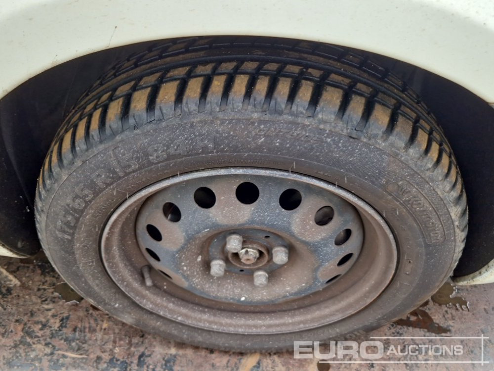 Personenbil 2011 Nissan Note: bilde 12