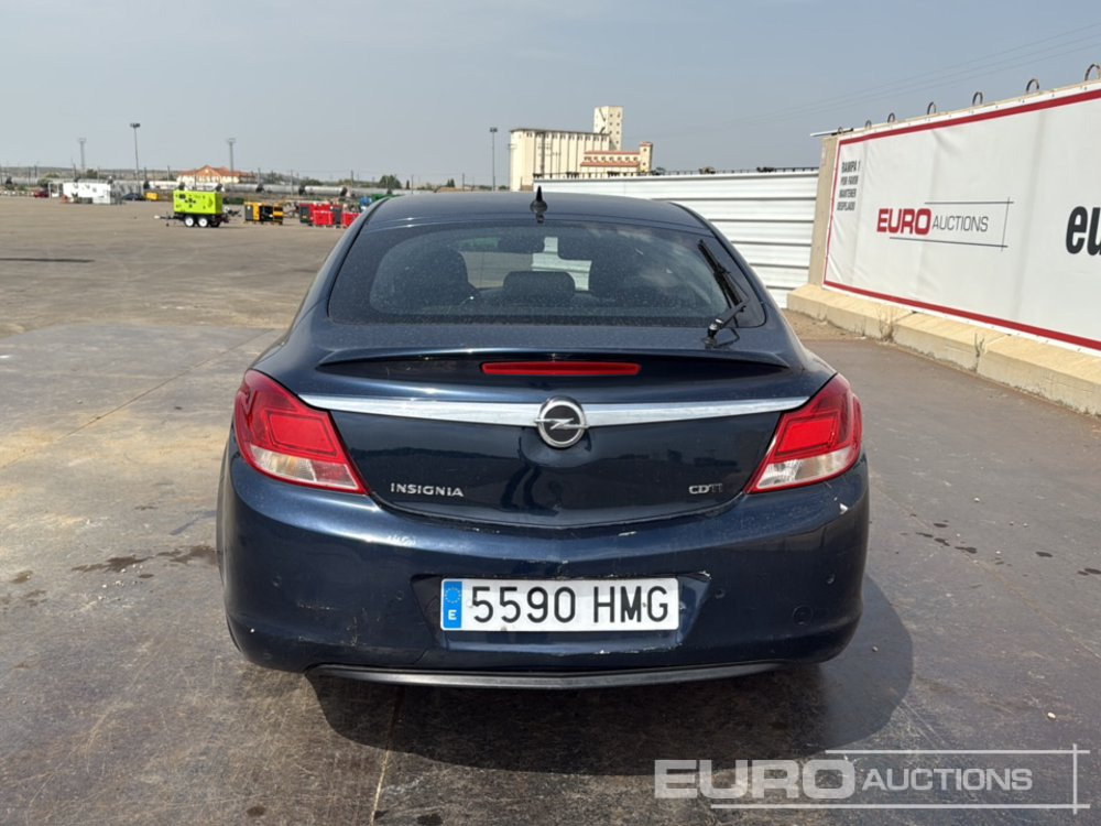2012 Opel Insignia - Personenbil: bilde 4 2012 Opel Insignia - Personenbil: bilde 4