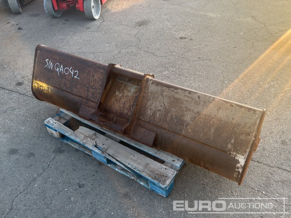 Arden 74" Cleaning Bucket to suit Excavator - Skuffe: bilde 3 Arden 74" Cleaning Bucket to suit Excavator - Skuffe: bilde 3