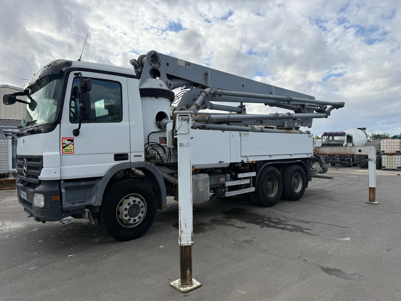 Pompe à béton Schwing 34m avec cabine Mercedes Benz Actros CT-062-WL Année 2008 - Betongpumpe: bilde 4 Pompe à béton Schwing 34m avec cabine Mercedes Benz Actros CT-062-WL Année 2008 - Betongpumpe: bilde 4