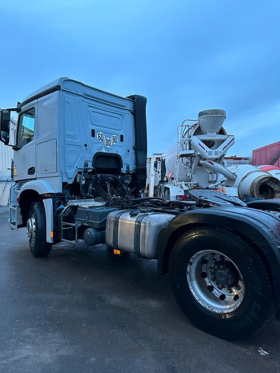 Mercedes-Benz Arocs 1843 - Trekkvogn: bilde 4 Mercedes-Benz Arocs 1843 - Trekkvogn: bilde 4