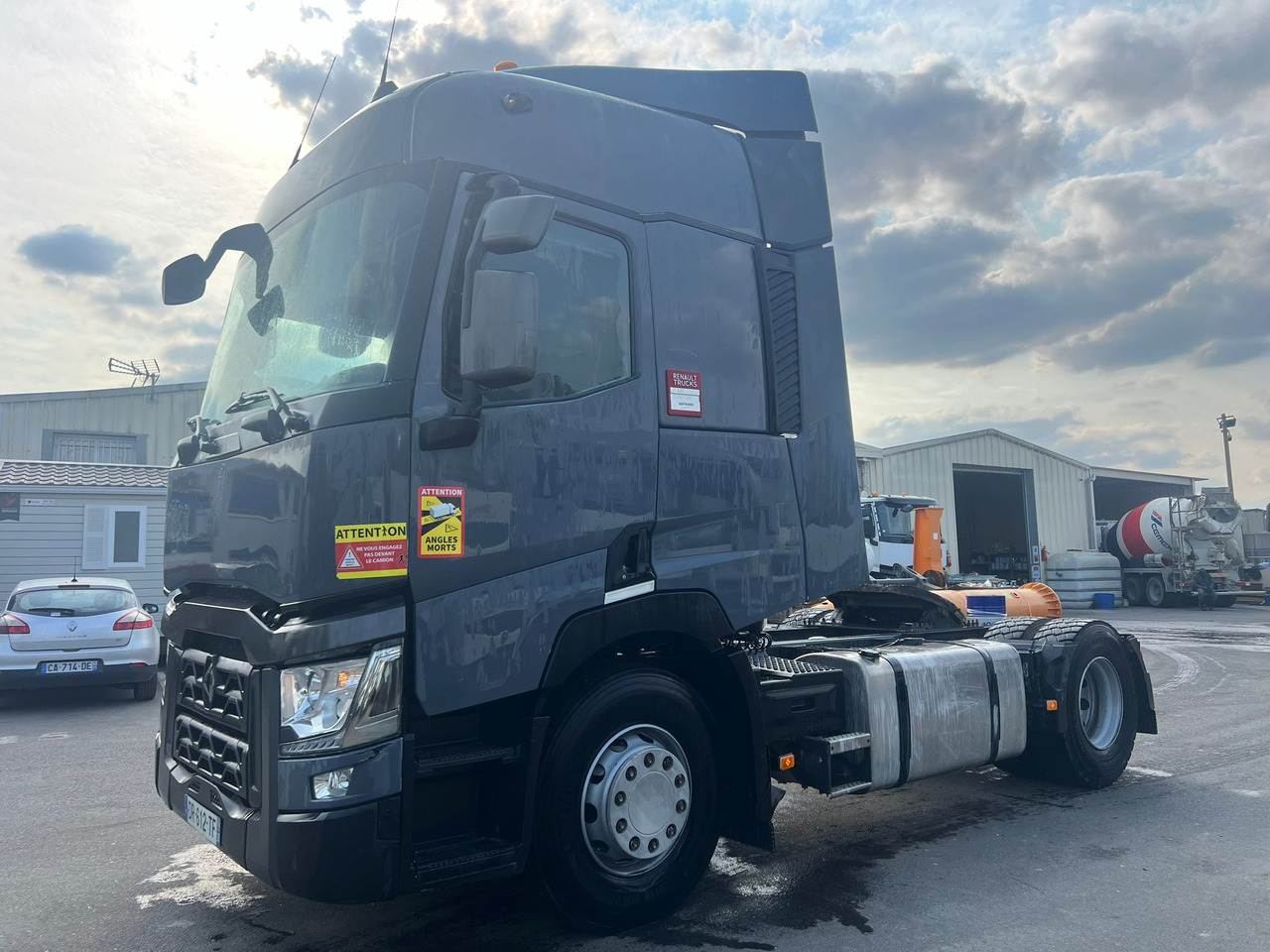 Tracteur Renault DR-612-TF - Trekkvogn: bilde 2 Tracteur Renault DR-612-TF - Trekkvogn: bilde 2