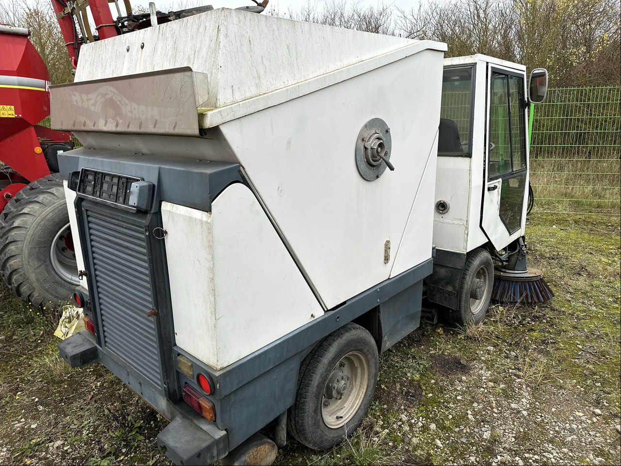 Bucher CityCat K1700 Kehrmaschine - Slåmaskin: bilde 2 Bucher CityCat K1700 Kehrmaschine - Slåmaskin: bilde 2