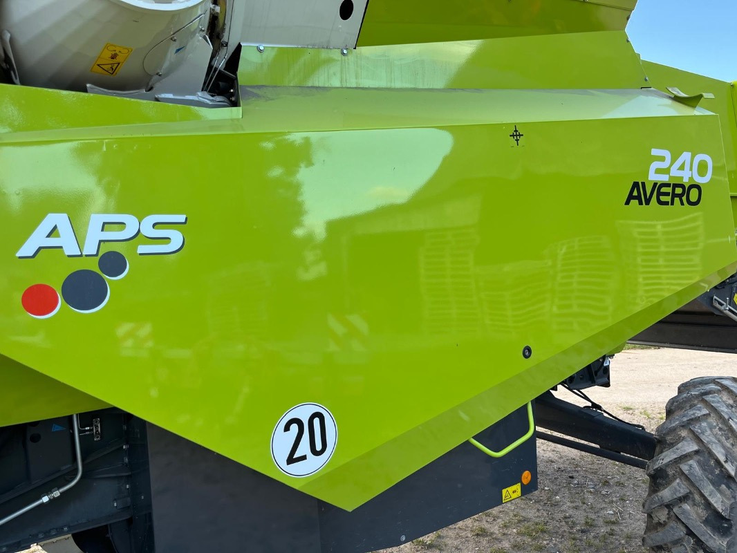 CLAAS Avero 240 - Skurtresker: bilde 2 CLAAS Avero 240 - Skurtresker: bilde 2