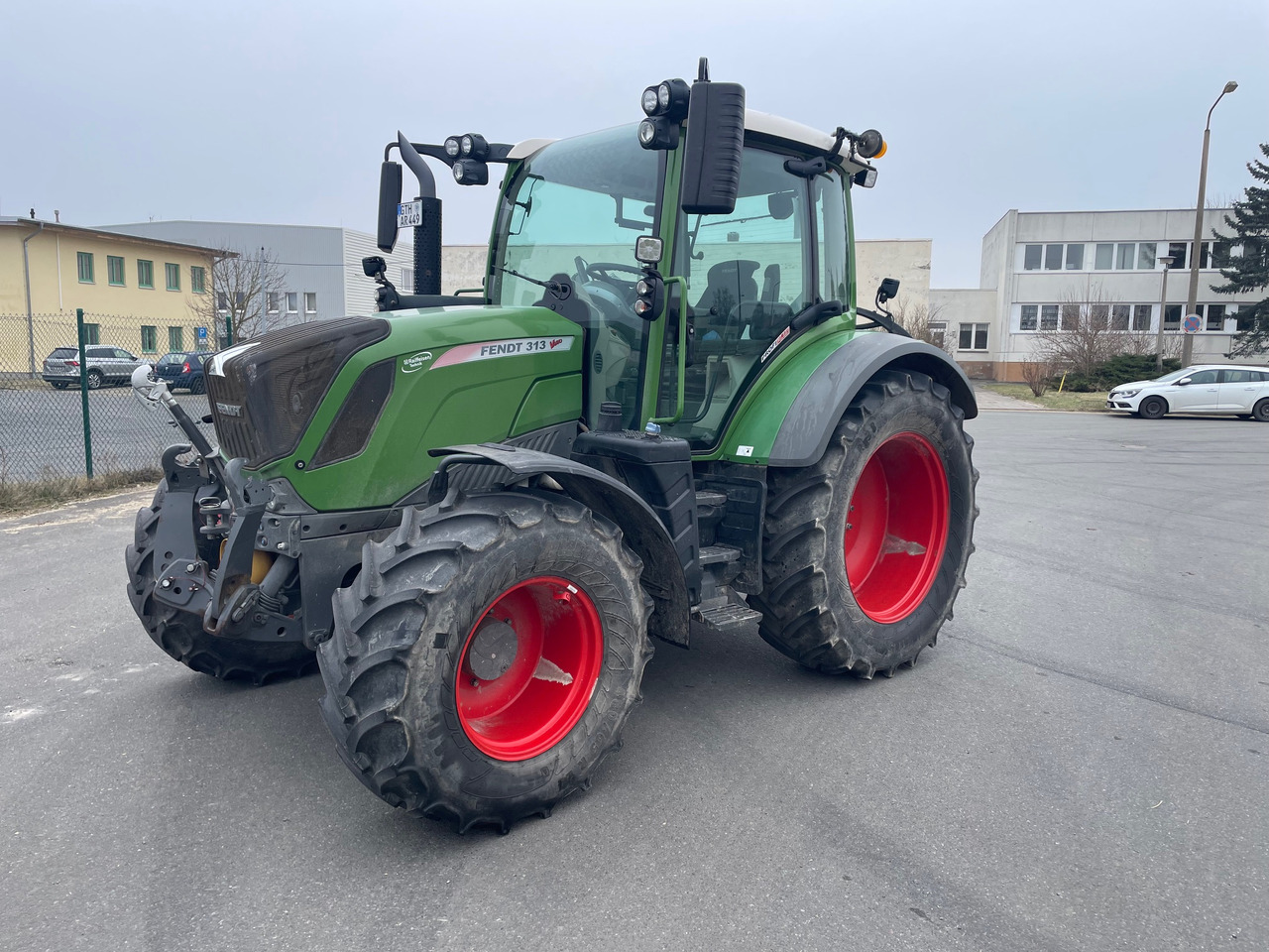 Fendt 313 Vario S4 ProfiPlus - Traktor: bilde 1 Fendt 313 Vario S4 ProfiPlus - Traktor: bilde 1