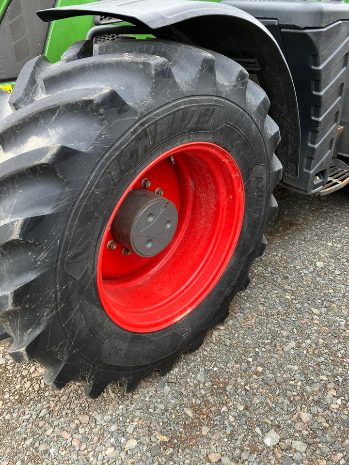 Fendt 720 Vario S4 ProfiPlus - Traktor: bilde 2 Fendt 720 Vario S4 ProfiPlus - Traktor: bilde 2