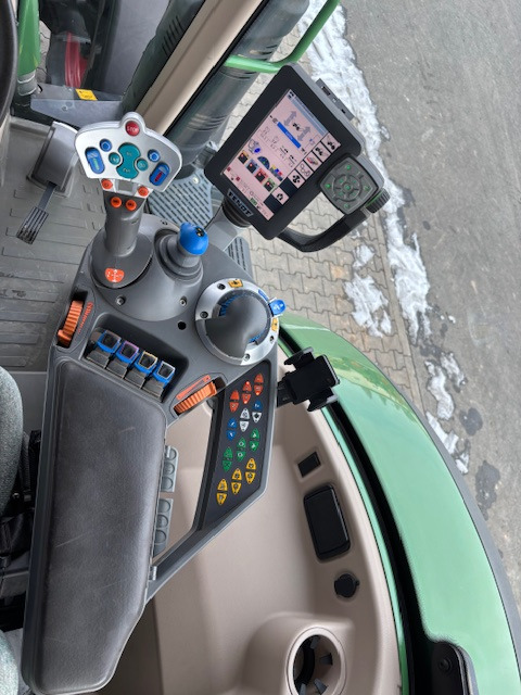Fendt 722 Vario S4 Profi - Traktor: bilde 4 Fendt 722 Vario S4 Profi - Traktor: bilde 4