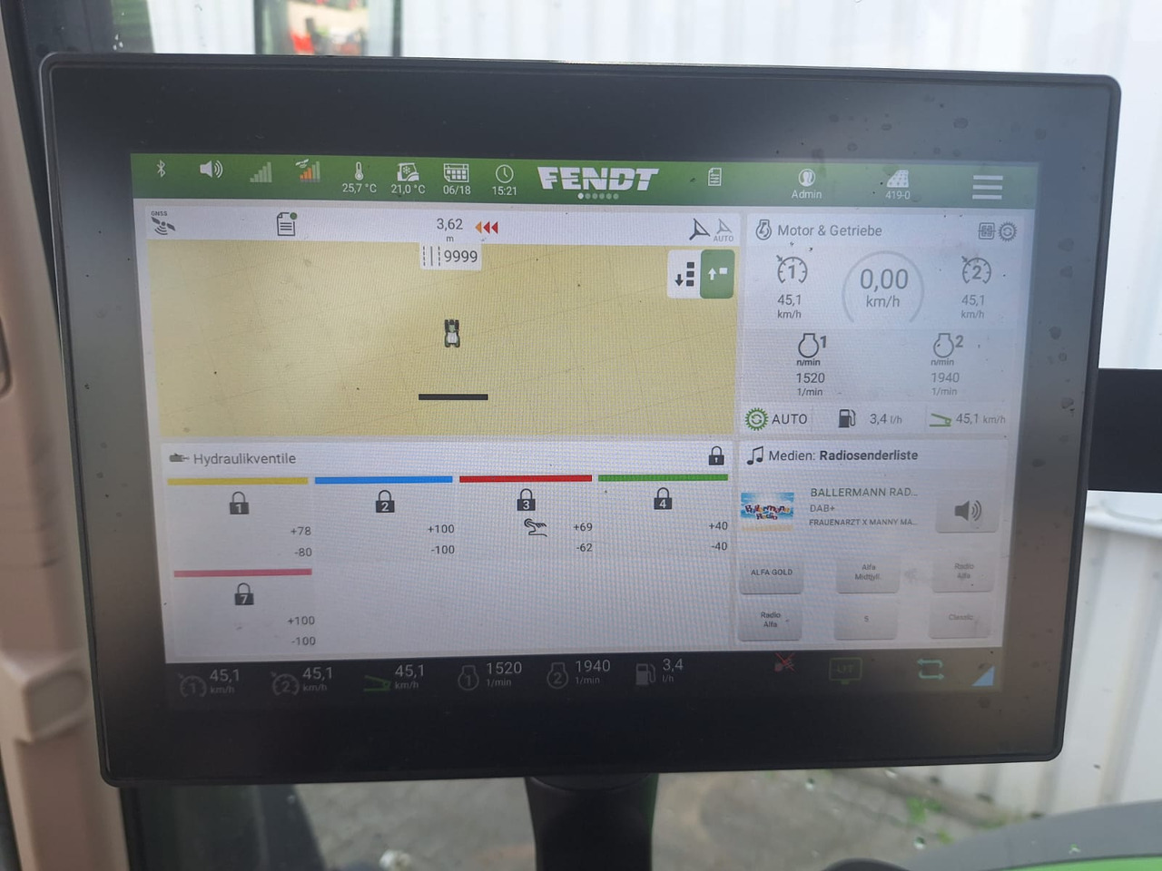 Fendt 724 Vario Gen6 Profi Setting2 - Traktor: bilde 4 Fendt 724 Vario Gen6 Profi Setting2 - Traktor: bilde 4