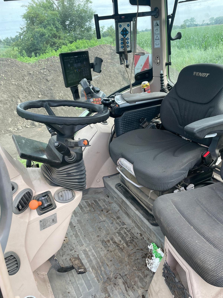 Fendt 728 Vario Gen7 Power - Traktor: bilde 2 Fendt 728 Vario Gen7 Power - Traktor: bilde 2