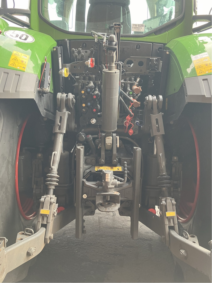 Fendt 728 Vario Gen7 Profi Setting2 - Traktor: bilde 4 Fendt 728 Vario Gen7 Profi Setting2 - Traktor: bilde 4
