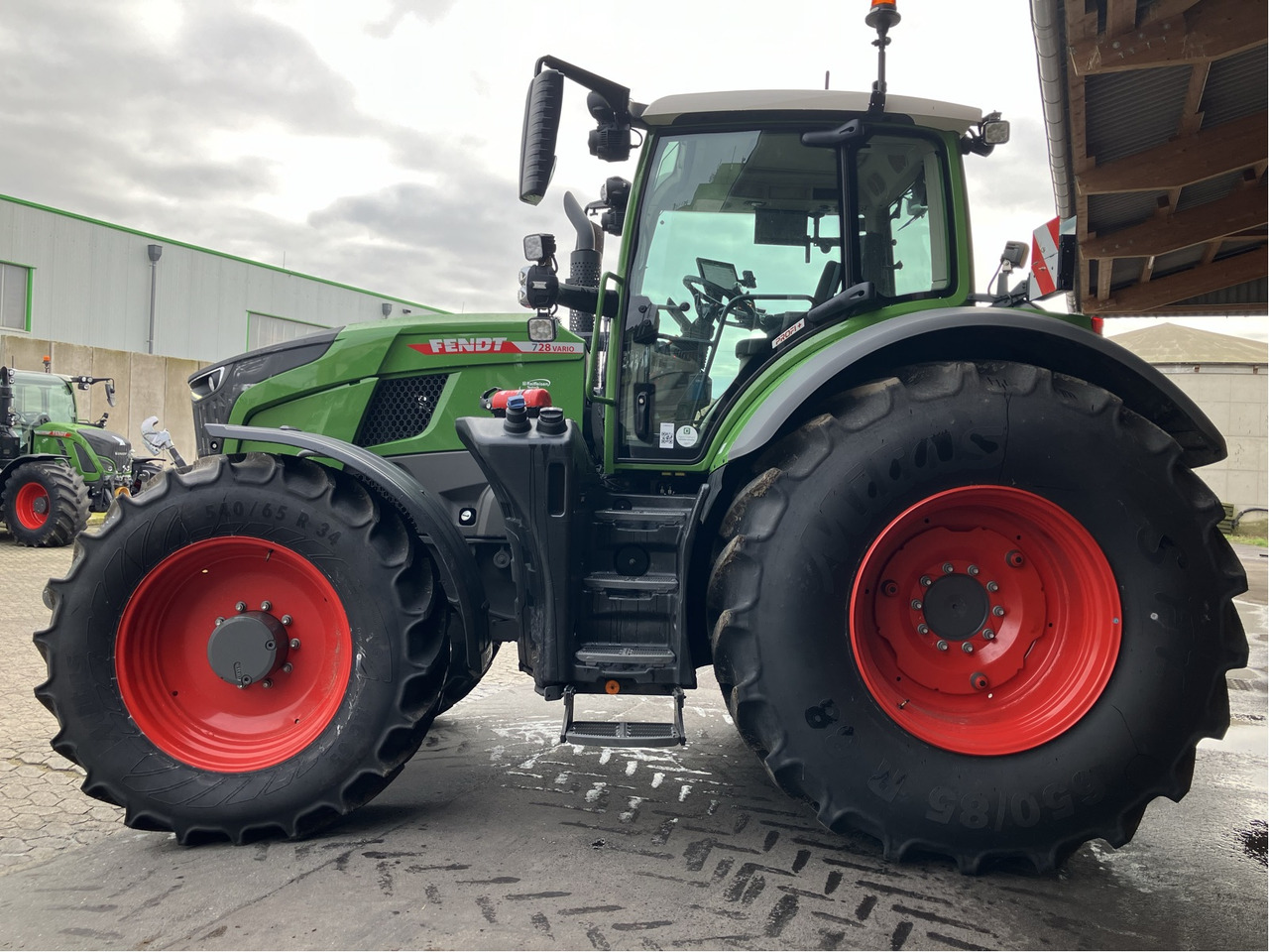 Fendt 728 Vario Gen7 Profi Setting2 - Traktor: bilde 1 Fendt 728 Vario Gen7 Profi Setting2 - Traktor: bilde 1