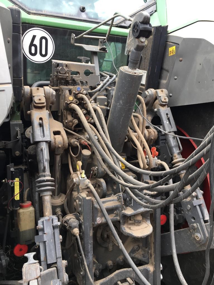 Fendt 936 Vario SCR - Traktor: bilde 3 Fendt 936 Vario SCR - Traktor: bilde 3
