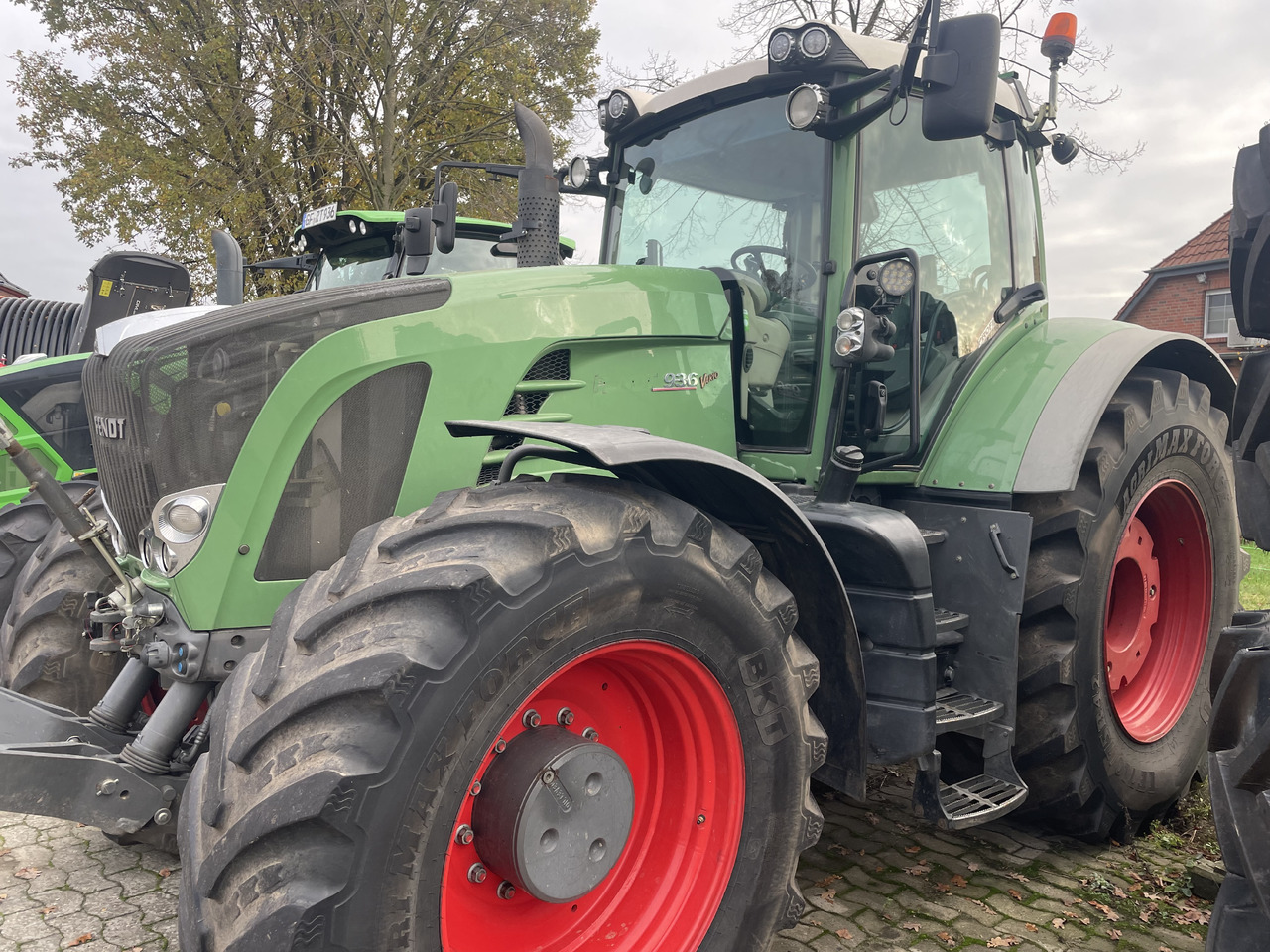 Fendt 936 Vario - Traktor: bilde 1 Fendt 936 Vario - Traktor: bilde 1