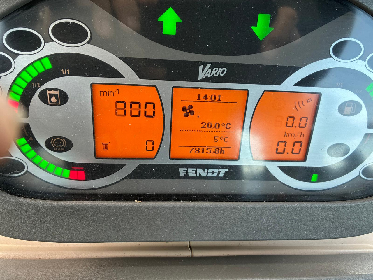 Fendt 939 Vario SCR ProfiPlus - Traktor: bilde 2 Fendt 939 Vario SCR ProfiPlus - Traktor: bilde 2