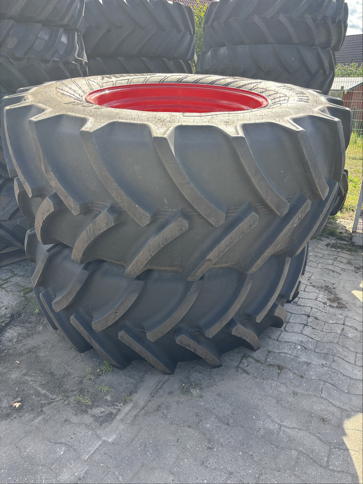 Fendt Mitas 710/70R38 600/65R28 - Dekk og felger: bilde 1 Fendt Mitas 710/70R38 600/65R28 - Dekk og felger: bilde 1