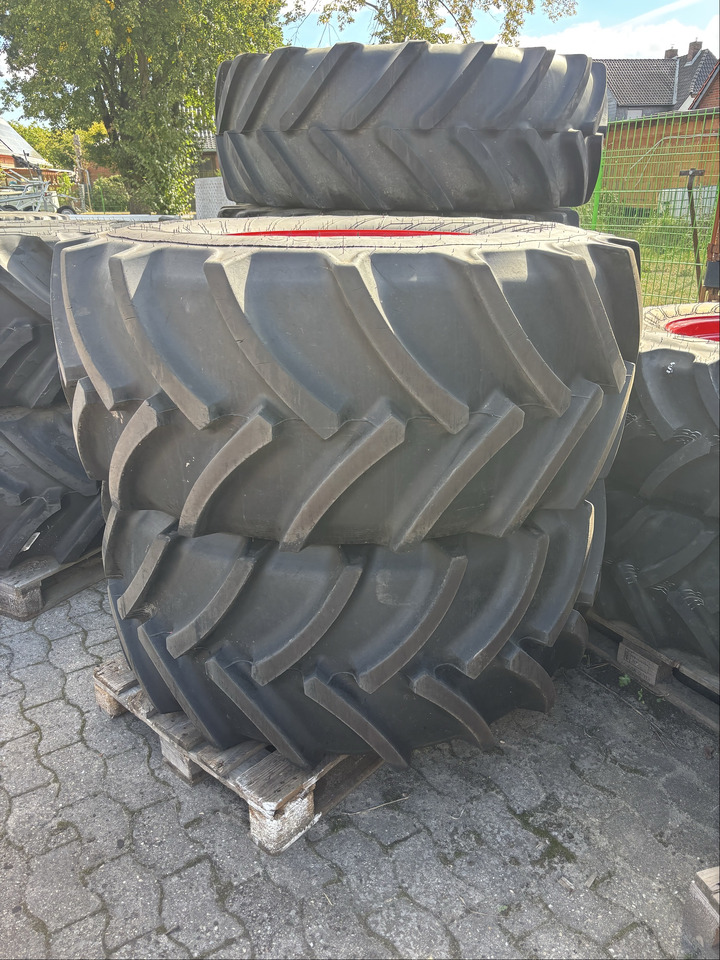 Fendt Mitas 710/70R38 600/65R28 - Dekk og felger: bilde 2 Fendt Mitas 710/70R38 600/65R28 - Dekk og felger: bilde 2