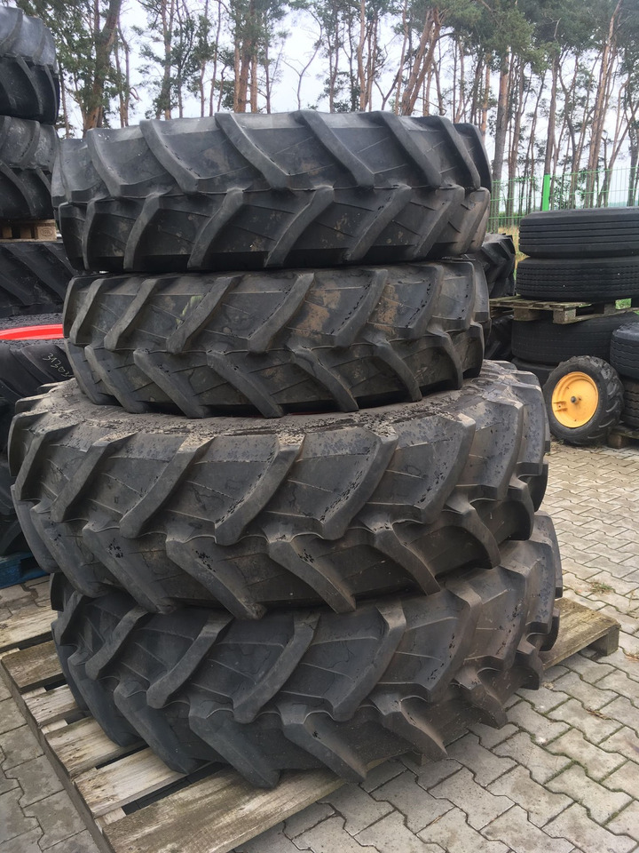Fendt Trelleborg 480/70R42 14.9R30 - Dekk og felger: bilde 1 Fendt Trelleborg 480/70R42 14.9R30 - Dekk og felger: bilde 1