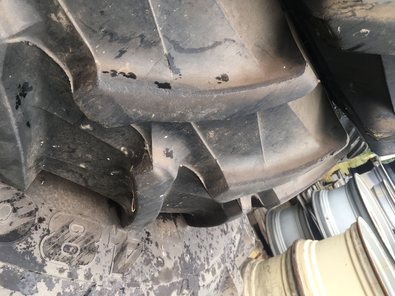 Fendt Trelleborg 480/70R42 14.9R30 - Dekk og felger: bilde 4 Fendt Trelleborg 480/70R42 14.9R30 - Dekk og felger: bilde 4