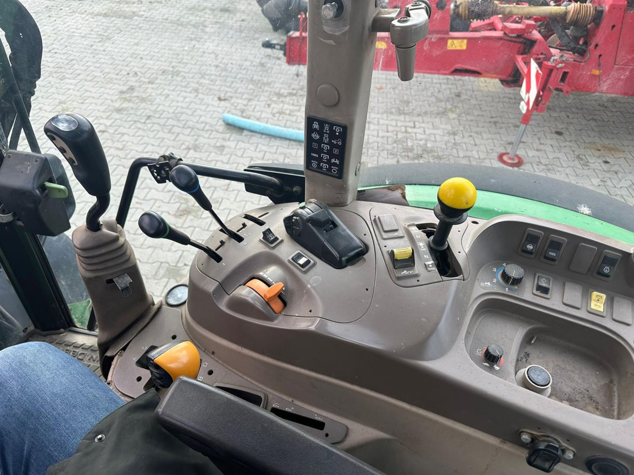 John Deere 5100 R - Traktor: bilde 3 John Deere 5100 R - Traktor: bilde 3