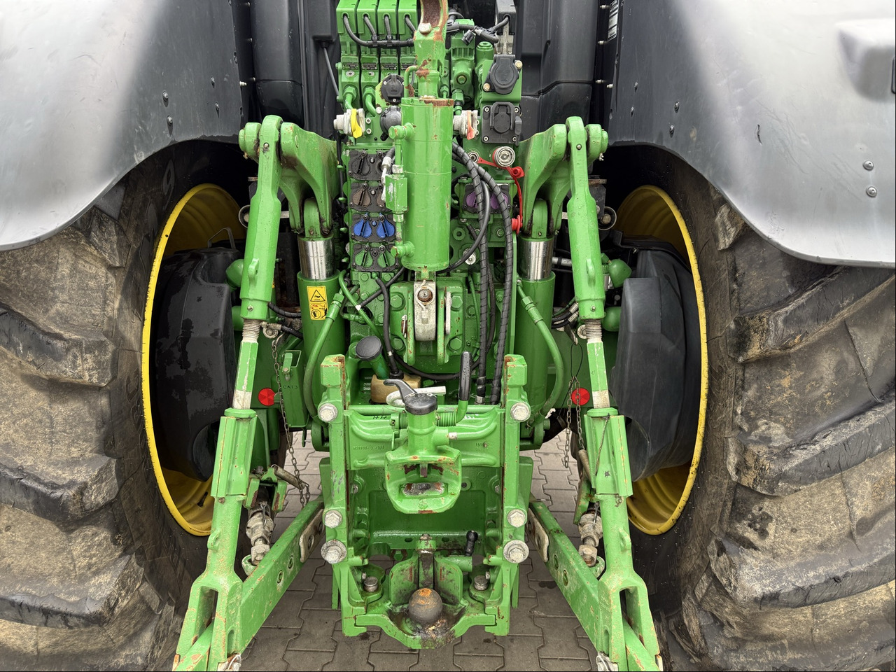 John Deere 6250 R - Traktor: bilde 2 John Deere 6250 R - Traktor: bilde 2
