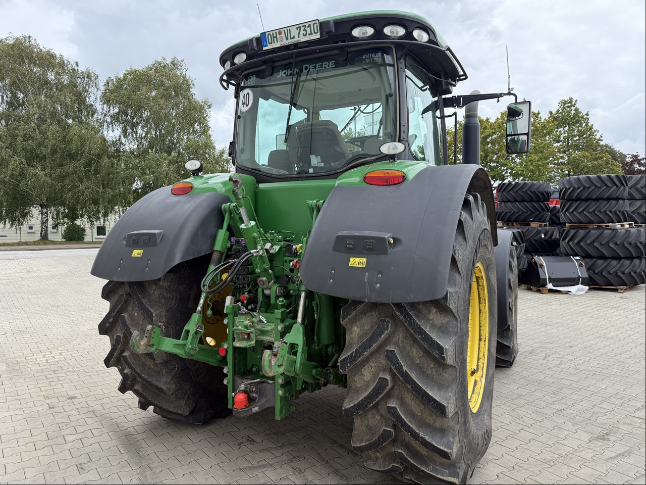 John Deere 7310R E23 - Traktor: bilde 4 John Deere 7310R E23 - Traktor: bilde 4