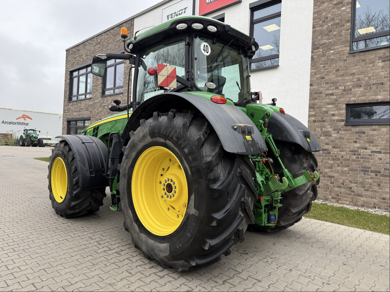 John Deere 8370 R - Traktor: bilde 3 John Deere 8370 R - Traktor: bilde 3